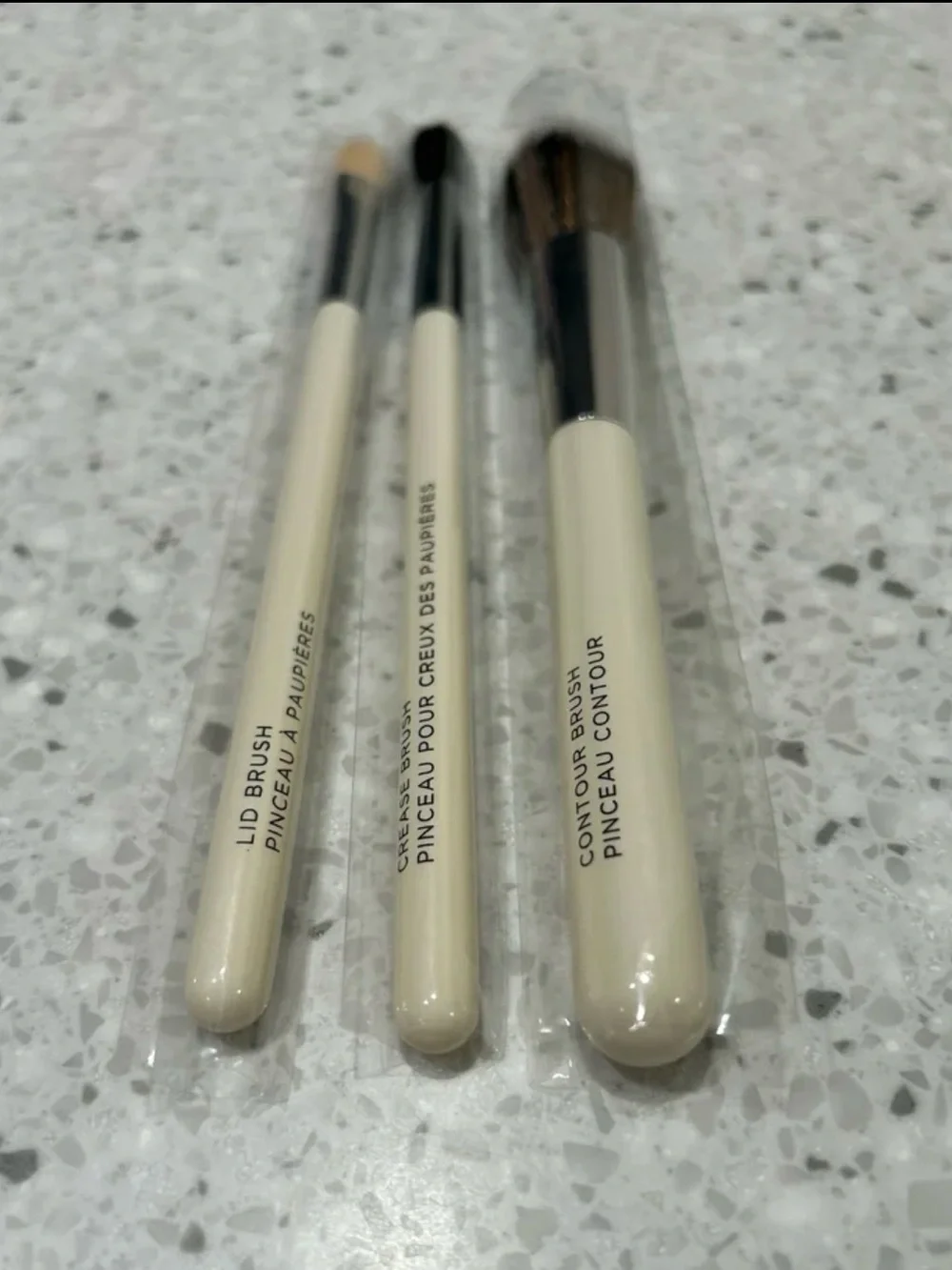 NEW Haleys Makeup Brushes - Contour brush, lid brush, crease brush